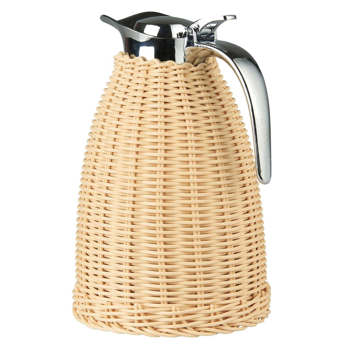 Termoskanna från Ib Laursen med handflätad polyrattan i naturfärg, blankt metallock och handtag, kapacitet 1,5 liter.